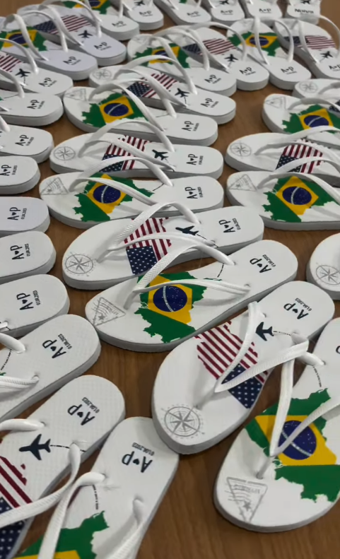 Chinelo personalizado (com seu tema para personalizar)